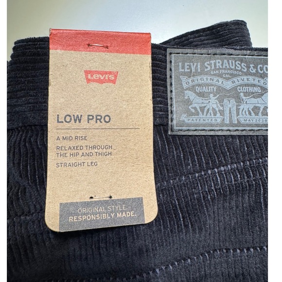 Levi's Low Pro‎ Corduroy Pants Mens 31x30 Black Straight Leg Mid Rise Jeans - Picture 3 of 8